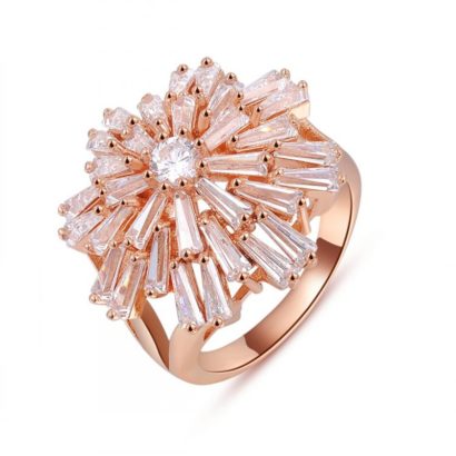 The rose copper ring plated with three layers of gold 18K, inlaid with big white zircons