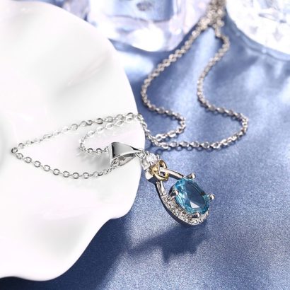 Heart and water drop necklace, plated with silver and inlaid with blue crystal
